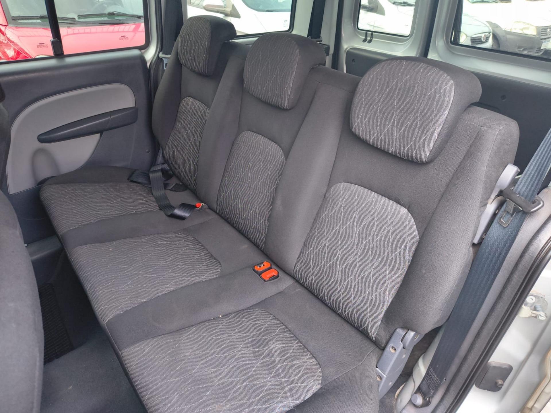 FIAT Doblo - Foto
