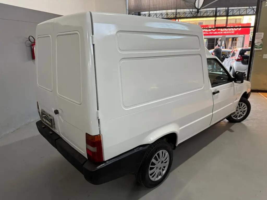 FIAT Fiorino Furgão - Foto
