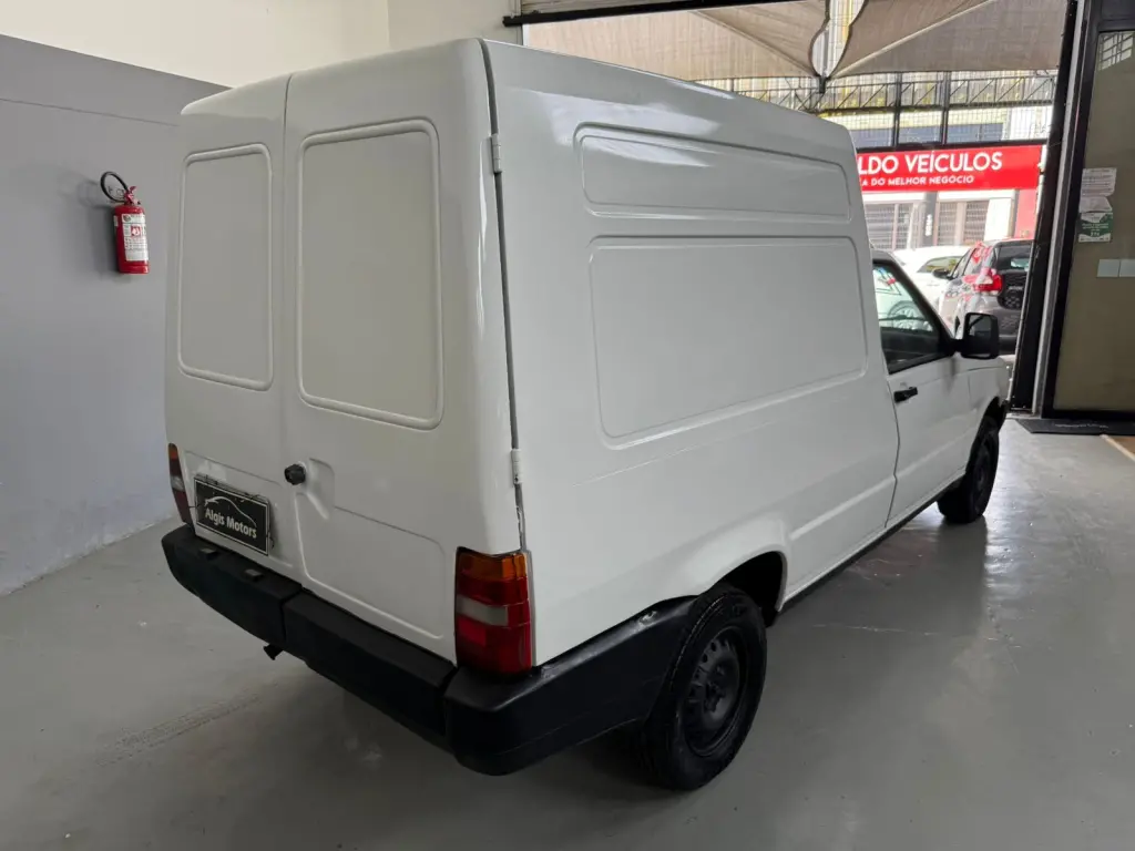 FIAT Fiorino Furgão - Foto