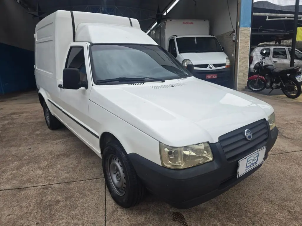 FIAT Fiorino Furgão - Foto