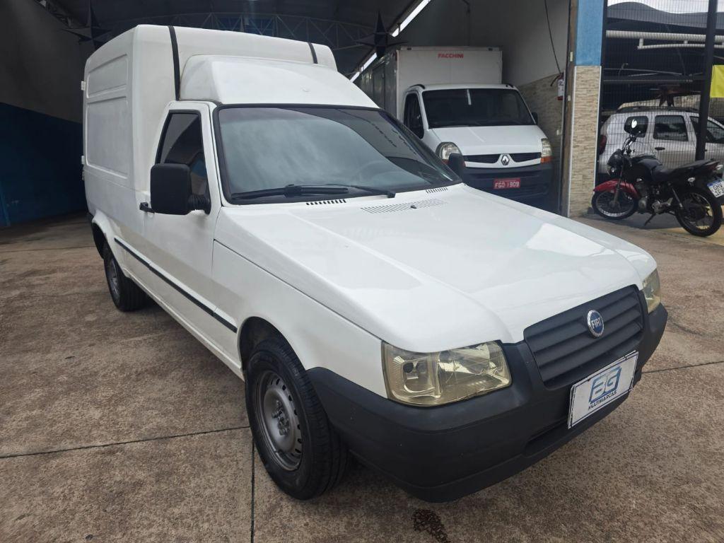 FIAT Fiorino Furgão - Foto