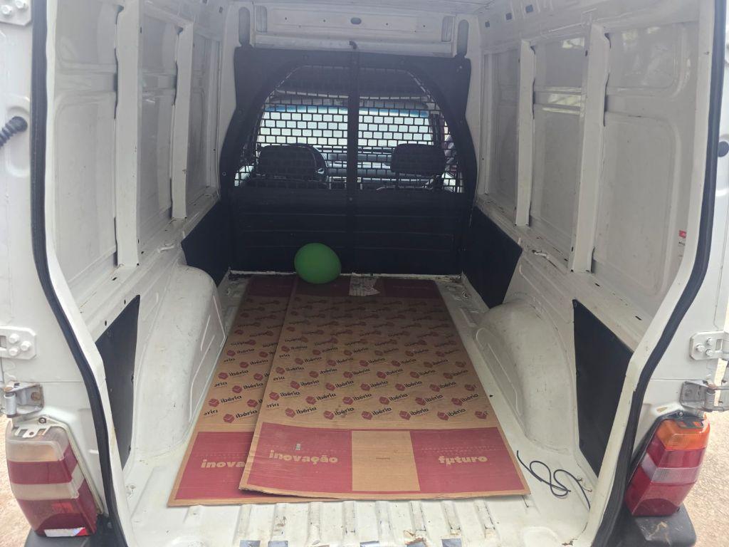 FIAT Fiorino Furgão - Foto