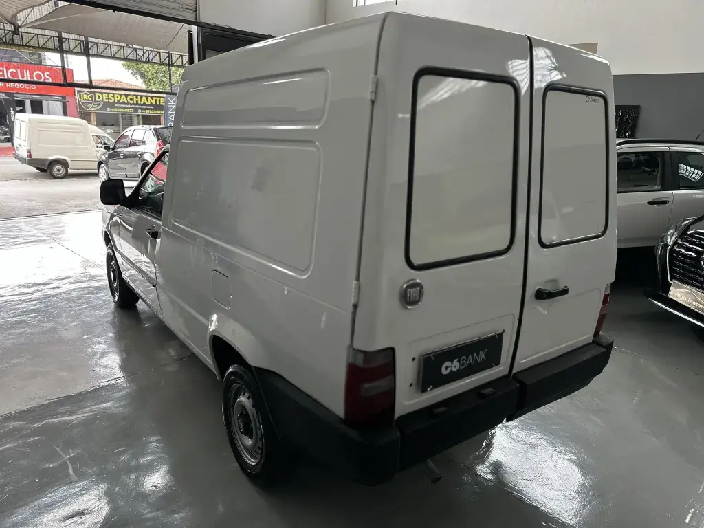 FIAT Fiorino Furgão - Foto