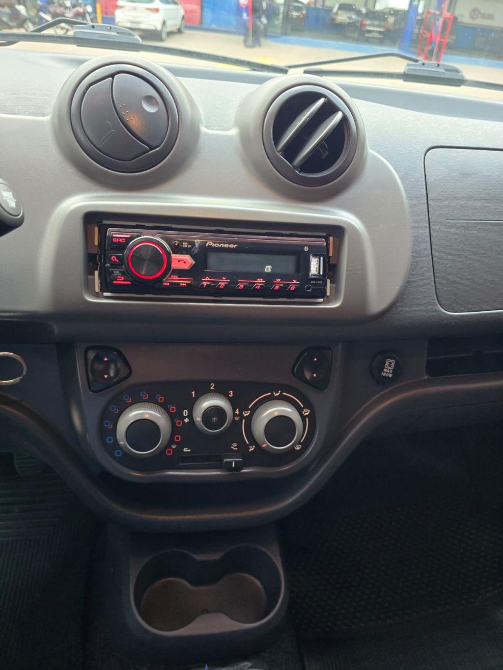 FIAT Fiorino Furgão - Foto