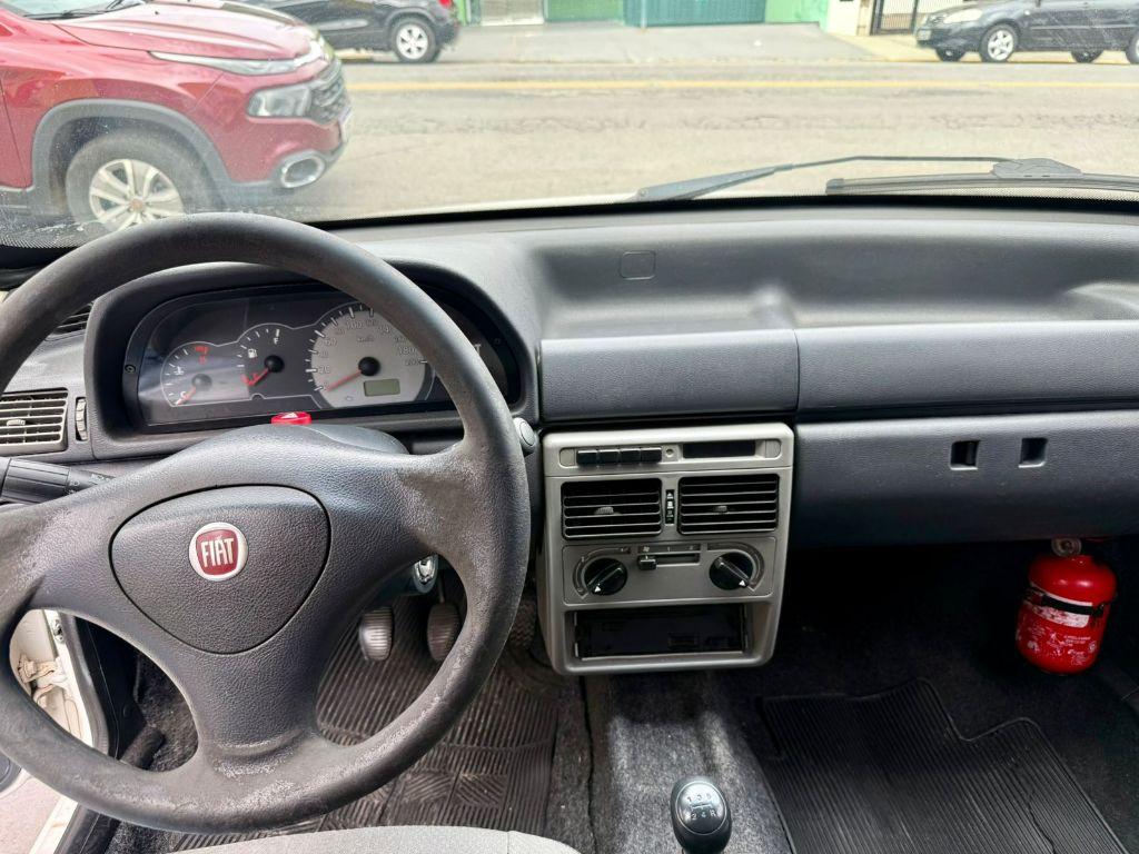 FIAT Fiorino Furgão - Foto