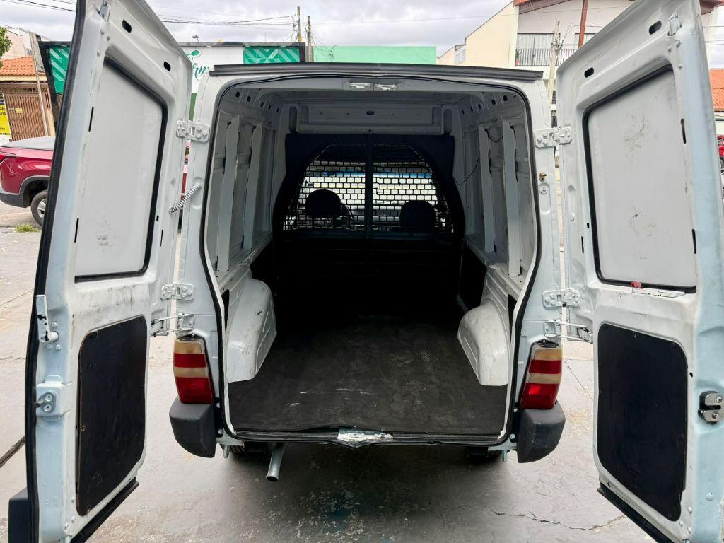 FIAT Fiorino Furgão - Foto
