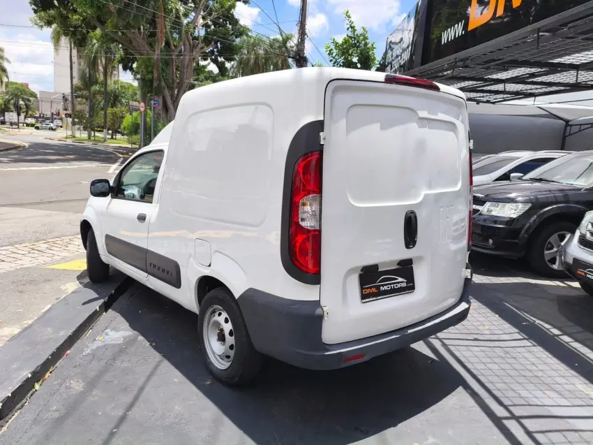 FIAT Fiorino Furgão - Foto