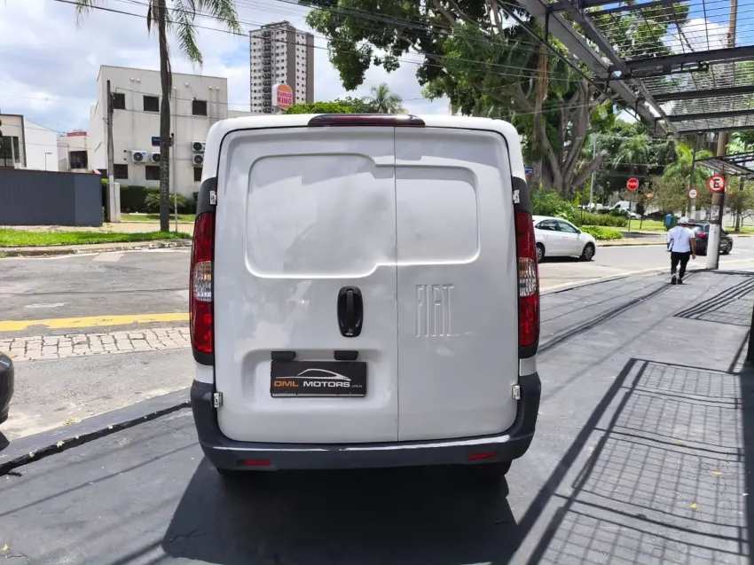 FIAT Fiorino Furgão - Foto