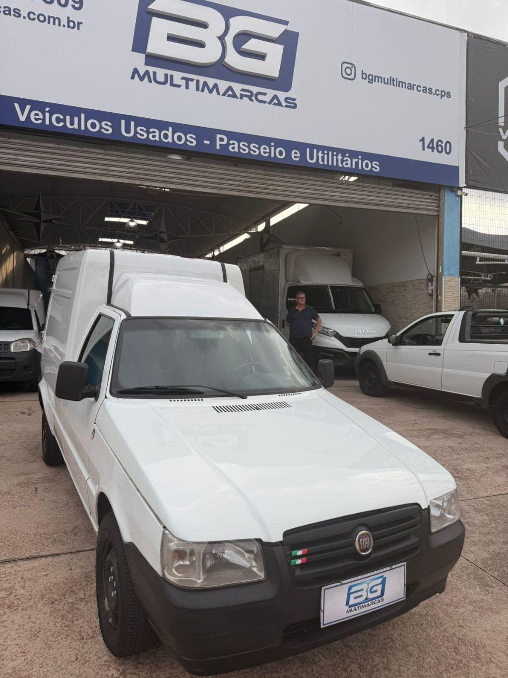 FIAT Fiorino Furgão - Foto