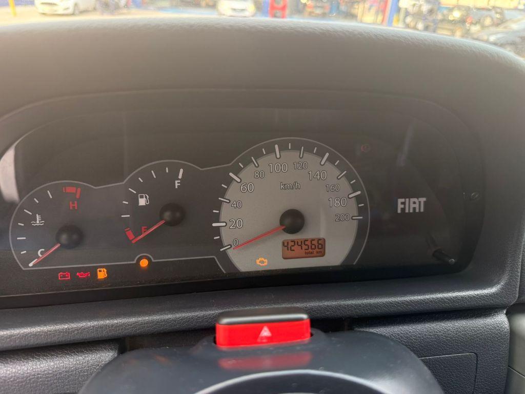 FIAT Fiorino Furgão - Foto