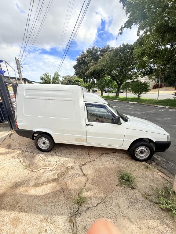 FIAT Fiorino Furgão - Foto