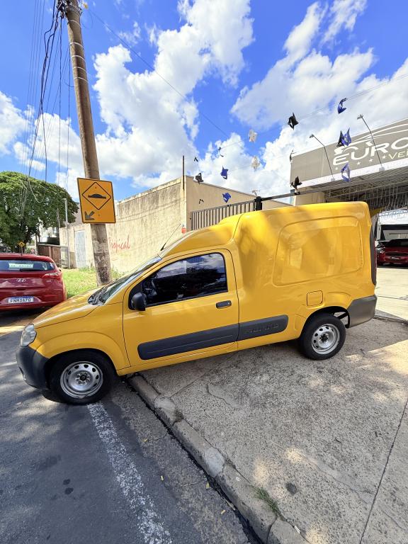 FIAT Fiorino Furgão - Foto