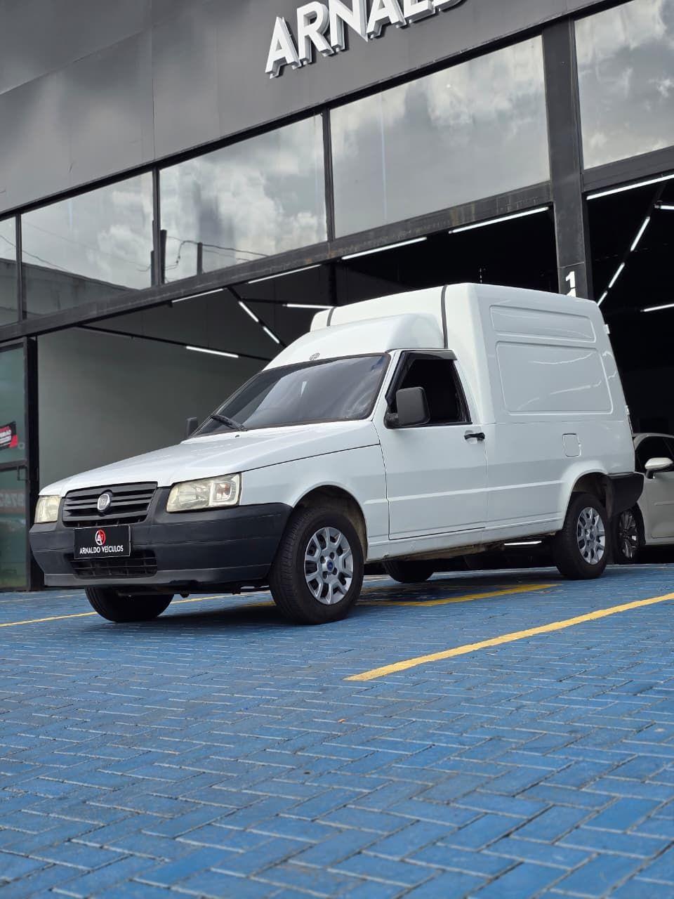 FIAT Fiorino Furgão - Foto