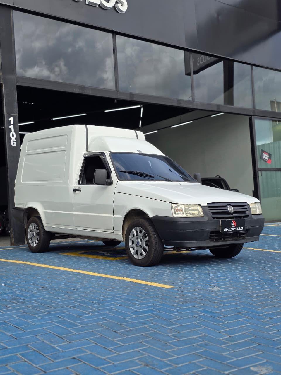 FIAT Fiorino Furgão - Foto