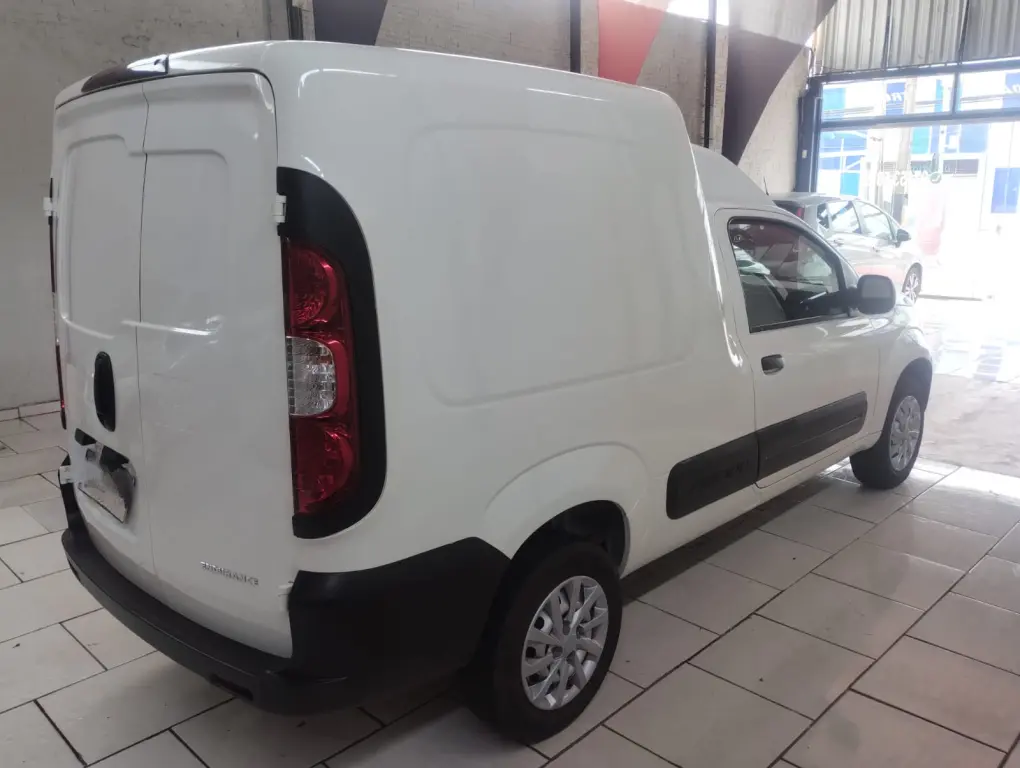 FIAT Fiorino Furgão - Foto