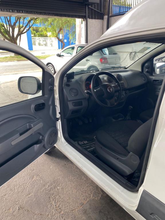 FIAT Fiorino Furgão - Foto
