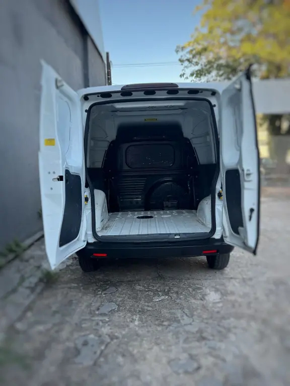 FIAT Fiorino Furgão - Foto
