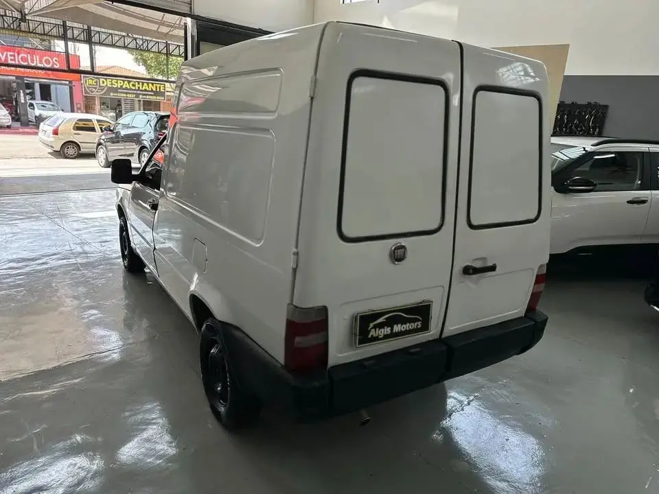 FIAT Fiorino Furgão - Foto