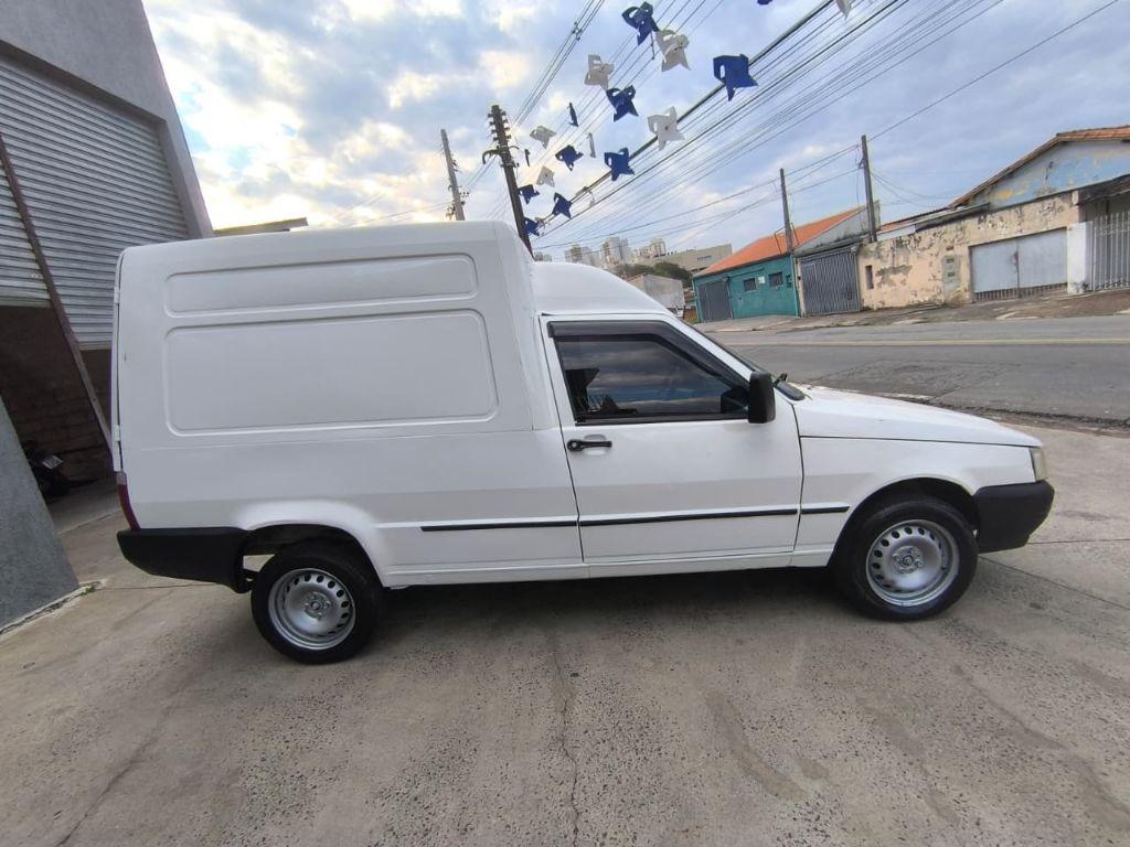 FIAT Fiorino Furgão - Foto