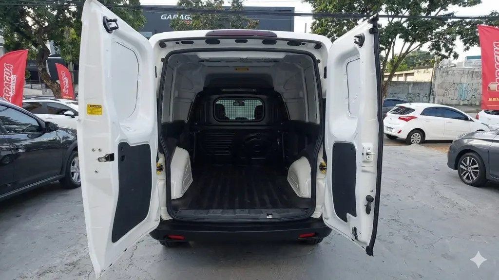 FIAT Fiorino Furgão - Foto