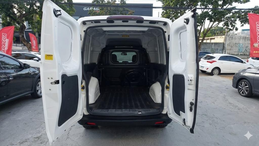FIAT Fiorino Furgão - Foto