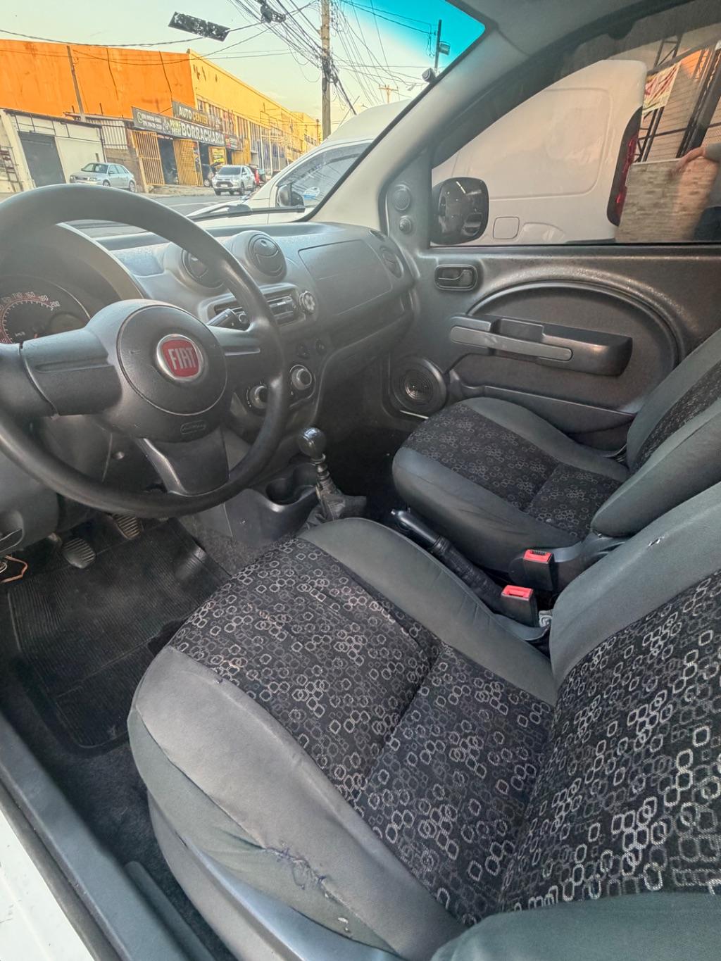 FIAT Fiorino Furgão - Foto