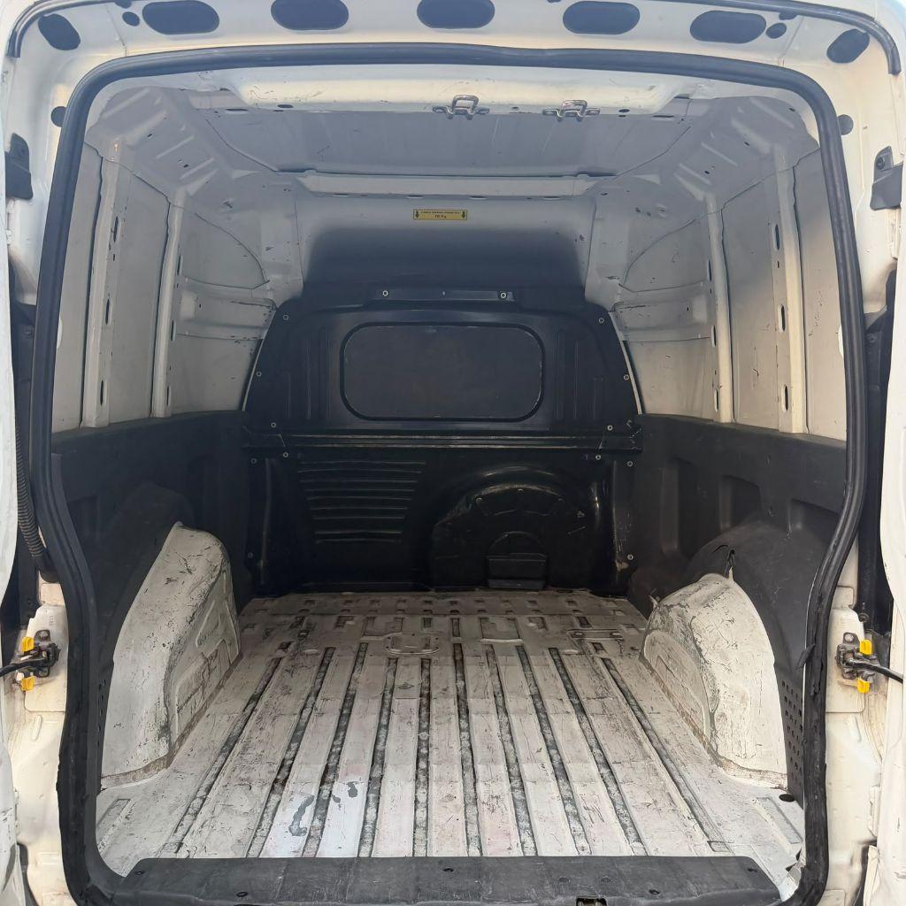 FIAT Fiorino Furgão - Foto