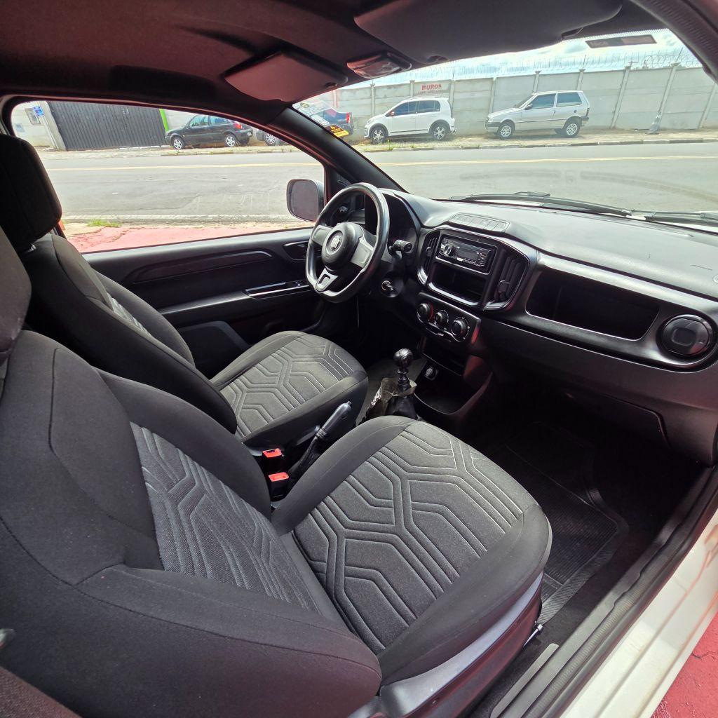 FIAT Fiorino Furgão - Foto