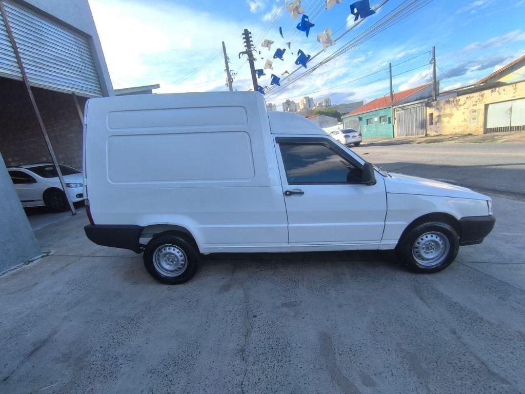 FIAT Fiorino Furgão - Foto