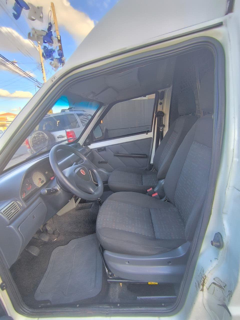 FIAT Fiorino Furgão - Foto
