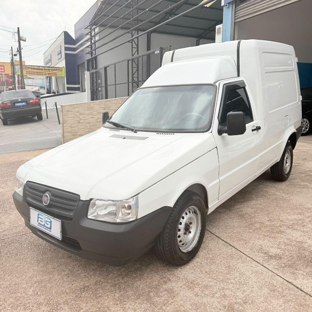 FIAT Fiorino Furgão - Foto