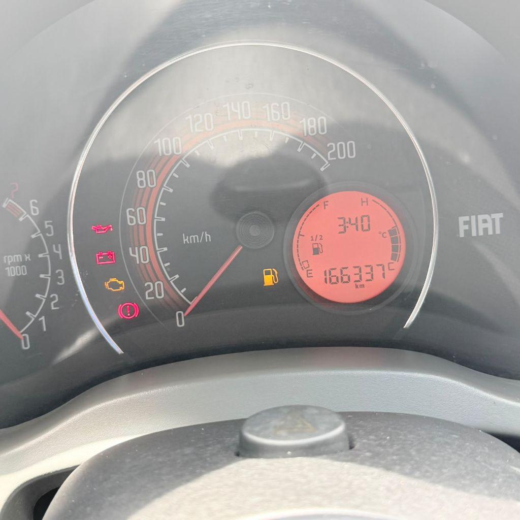 FIAT Fiorino Furgão - Foto
