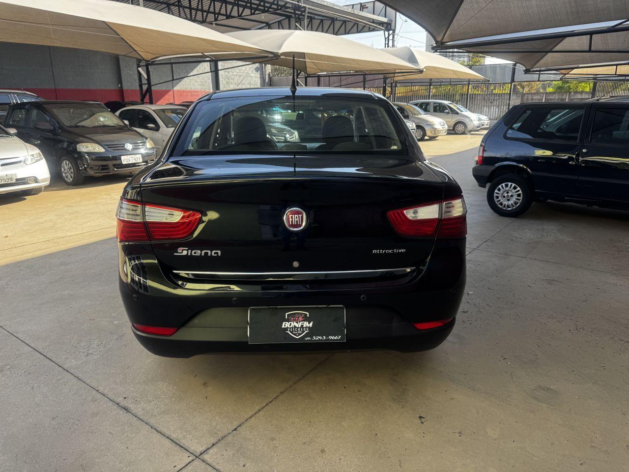 FIAT Grand Siena - Foto