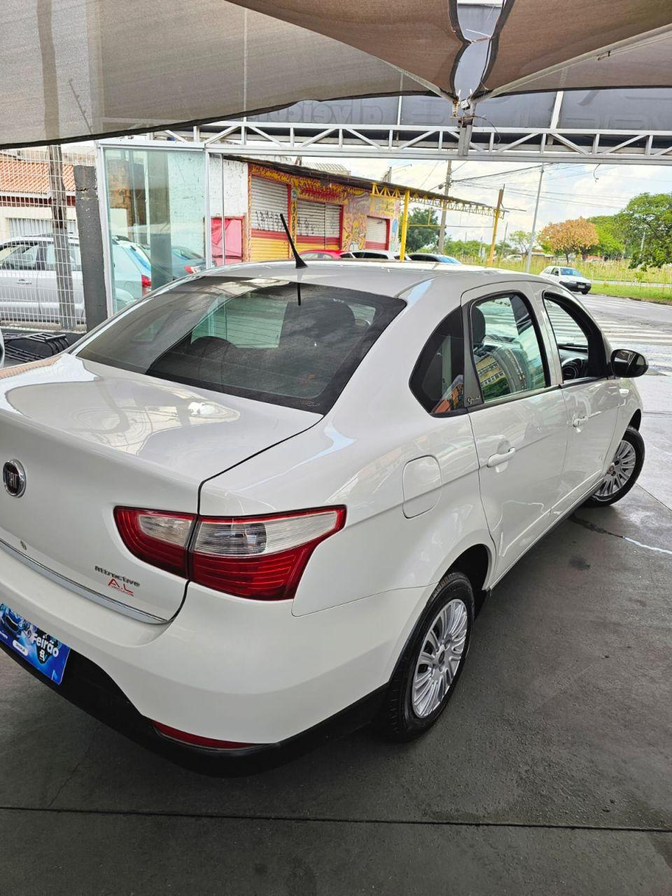 FIAT Grand Siena - Foto
