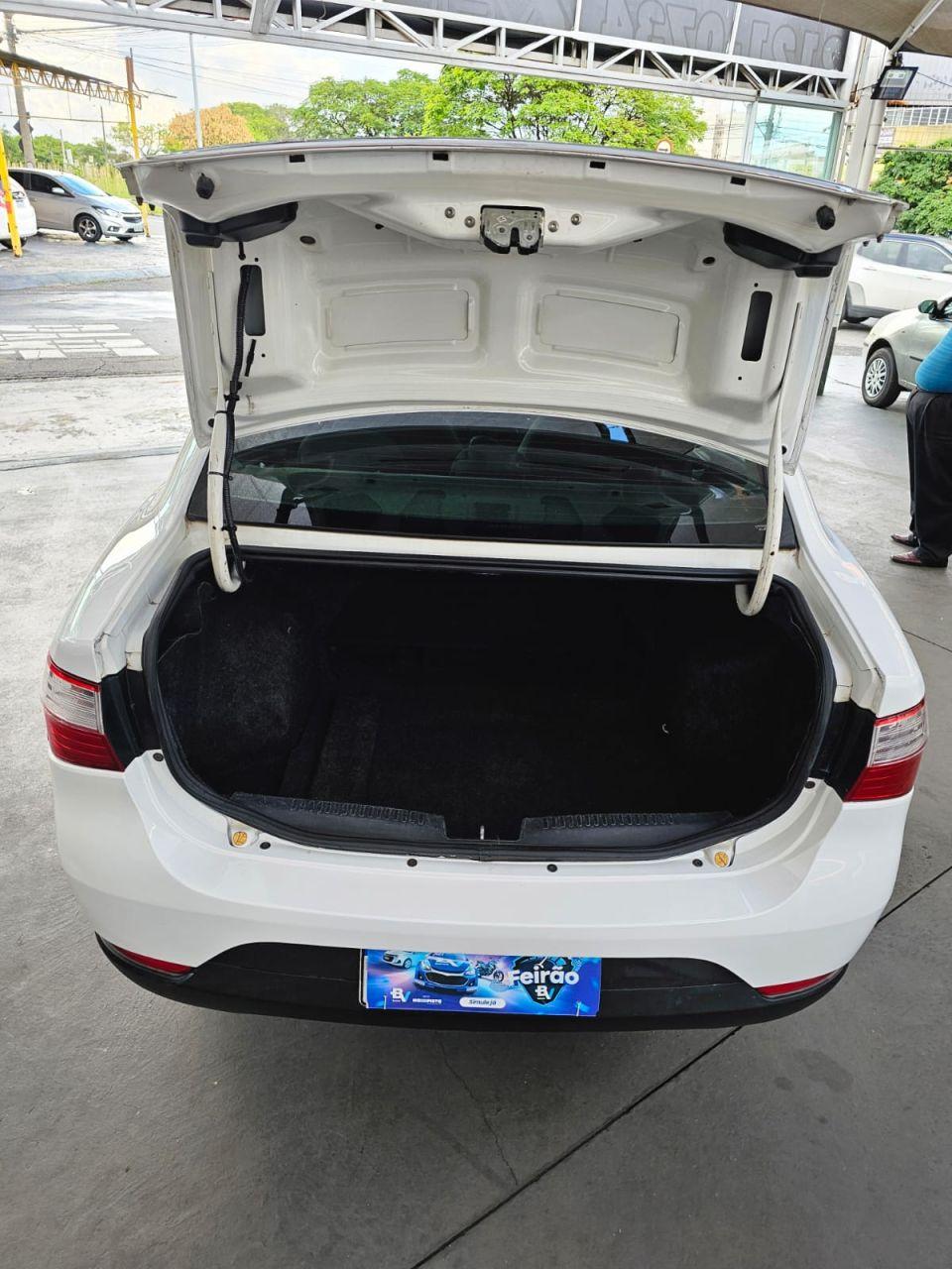 FIAT Grand Siena - Foto