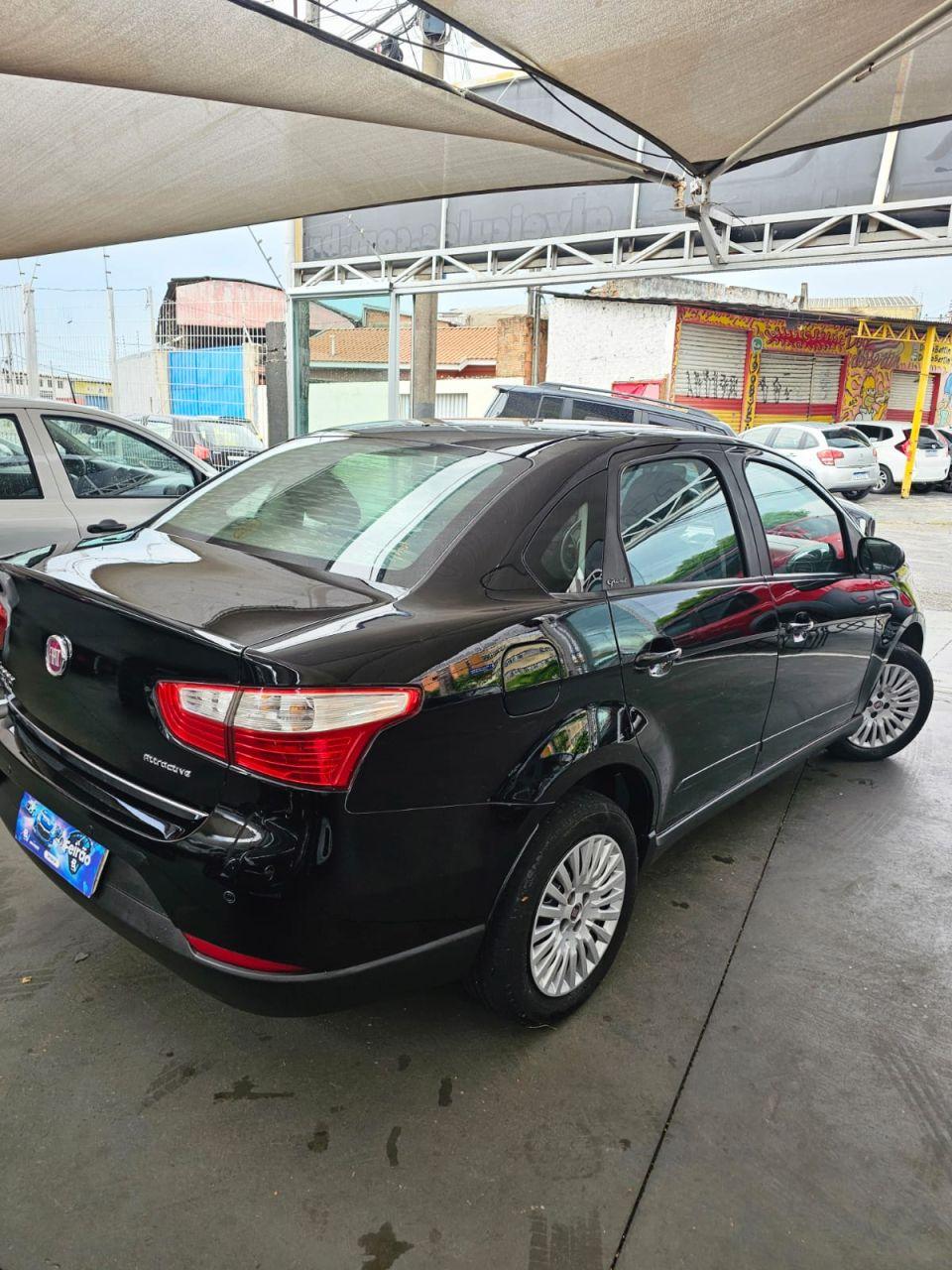 FIAT Grand Siena - Foto