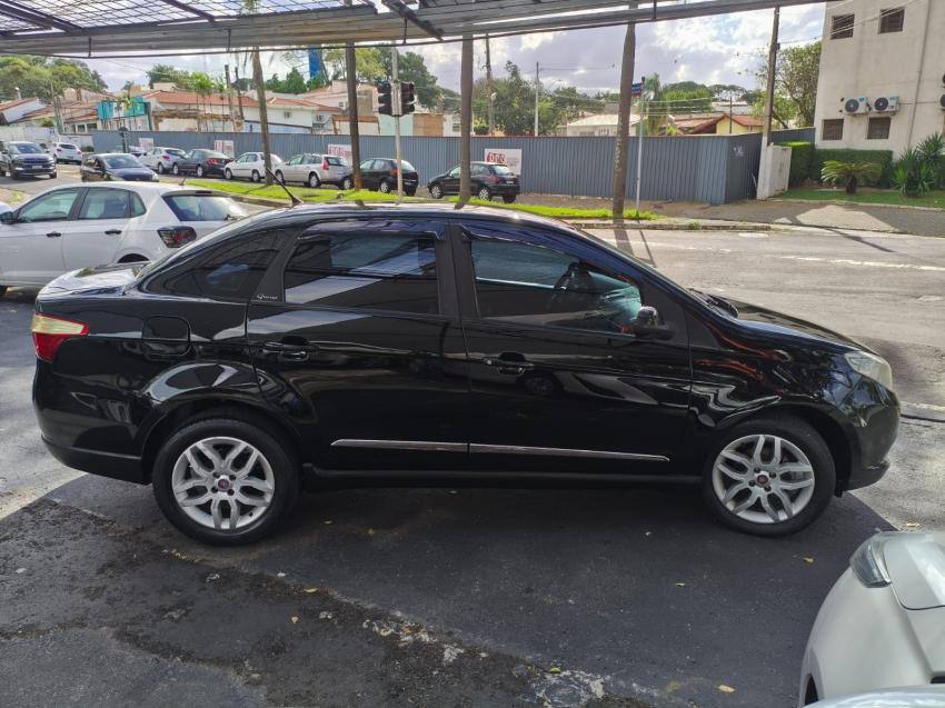 FIAT Grand Siena - Foto