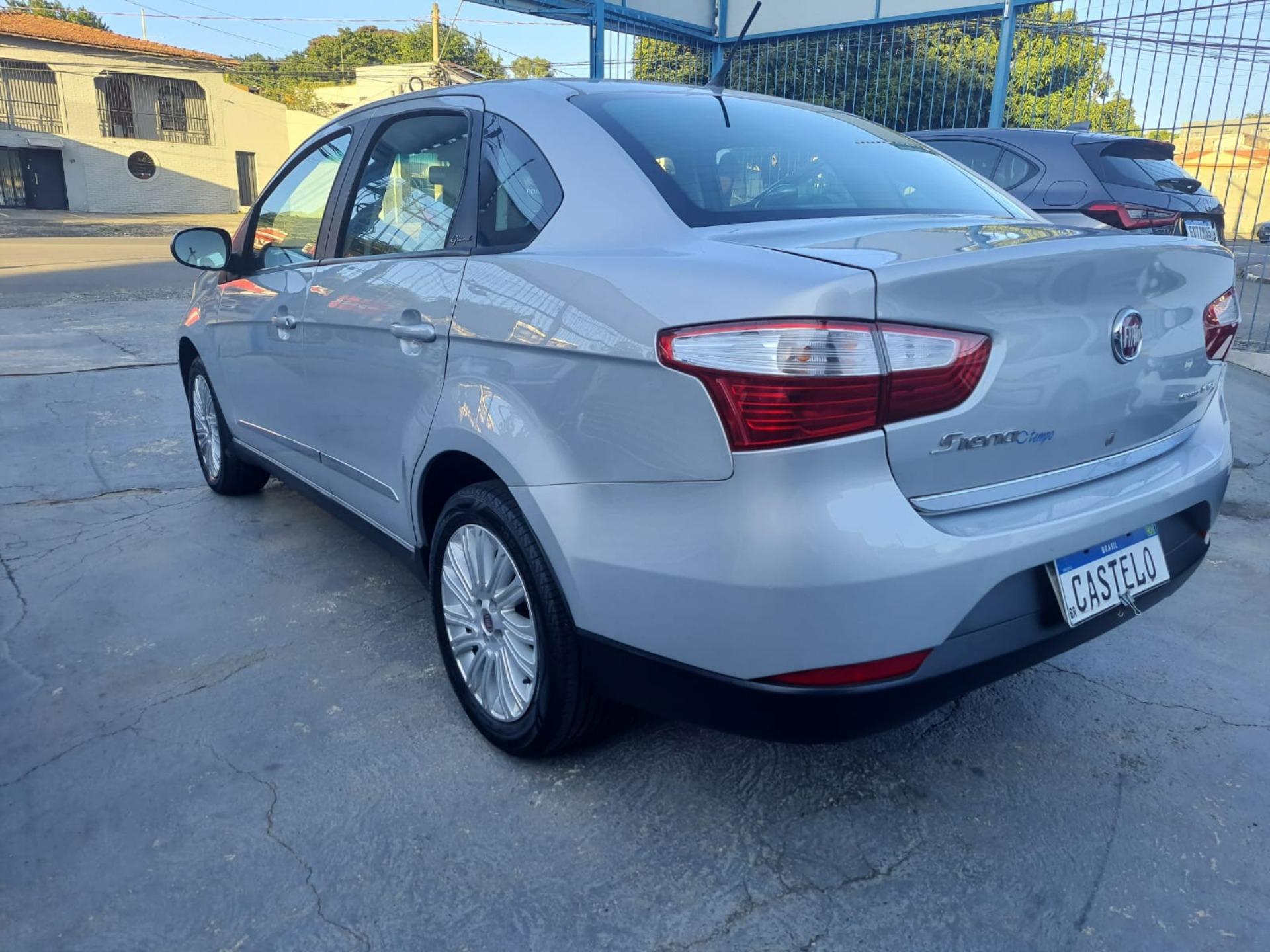 FIAT Grand Siena - Foto