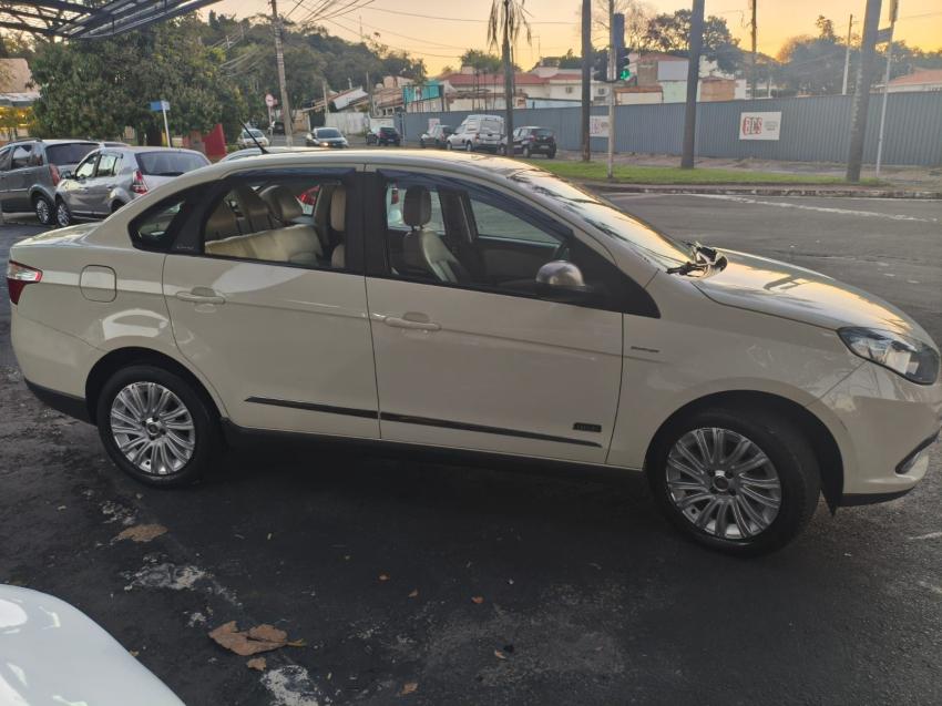 FIAT Grand Siena - Foto