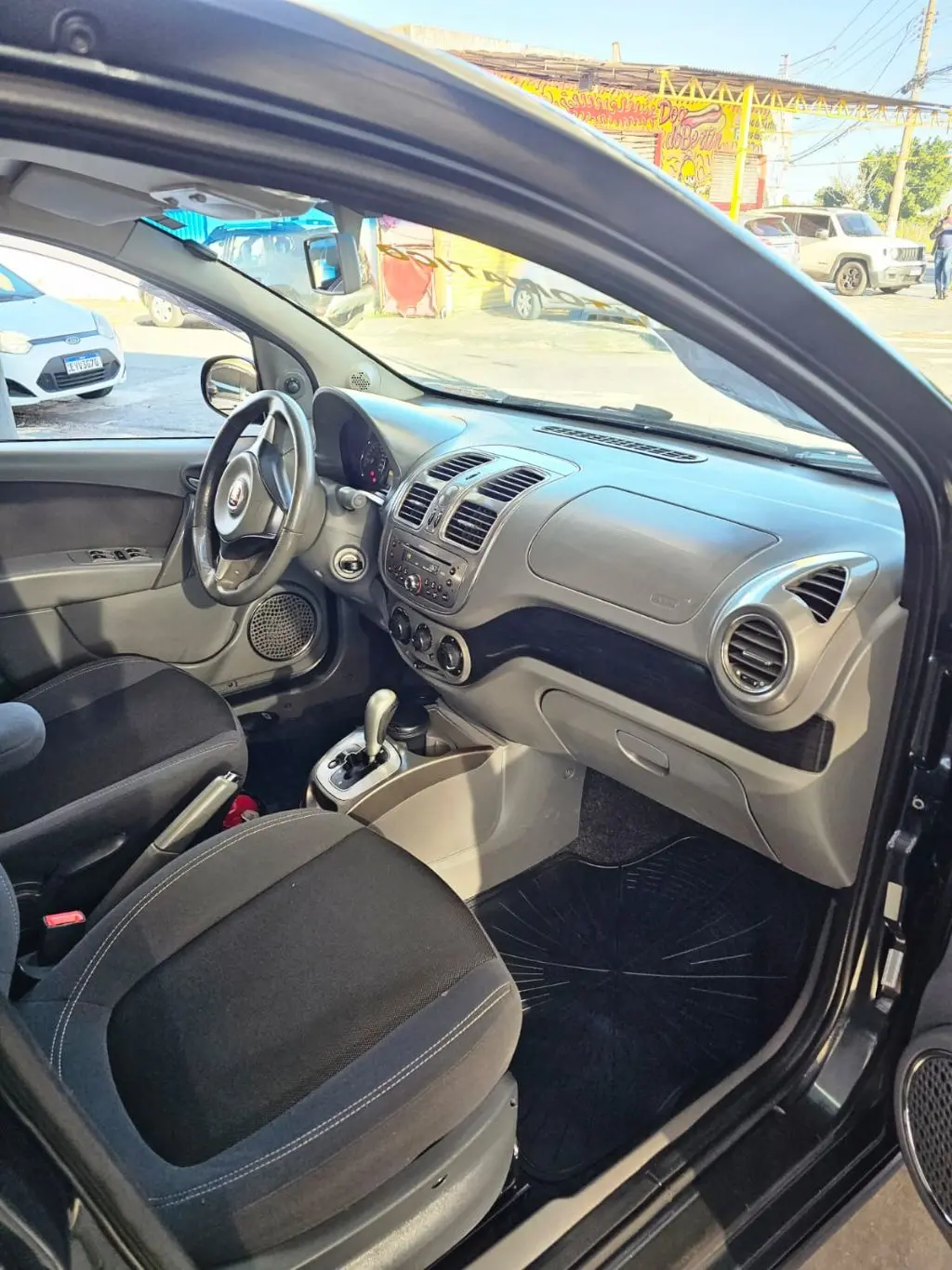 FIAT Grand Siena - Foto
