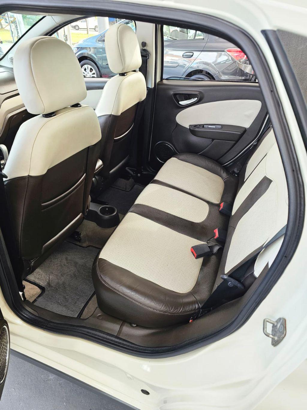 FIAT Grand Siena - Foto