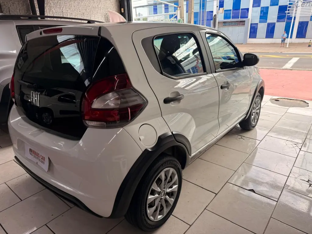 FIAT Mobi - Foto