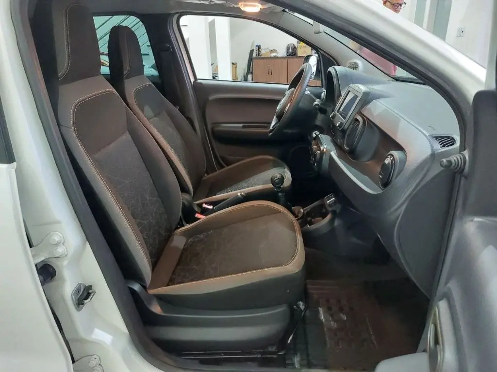 FIAT Mobi - Foto