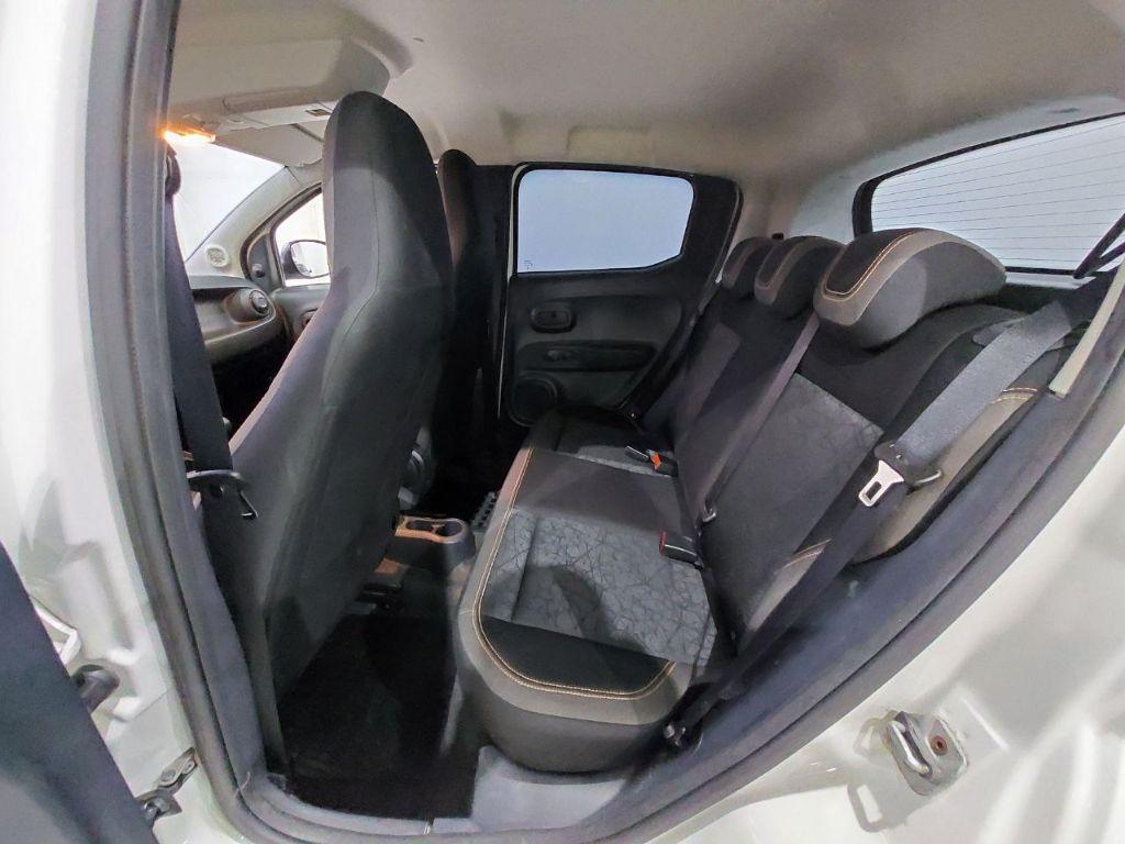 FIAT Mobi - Foto