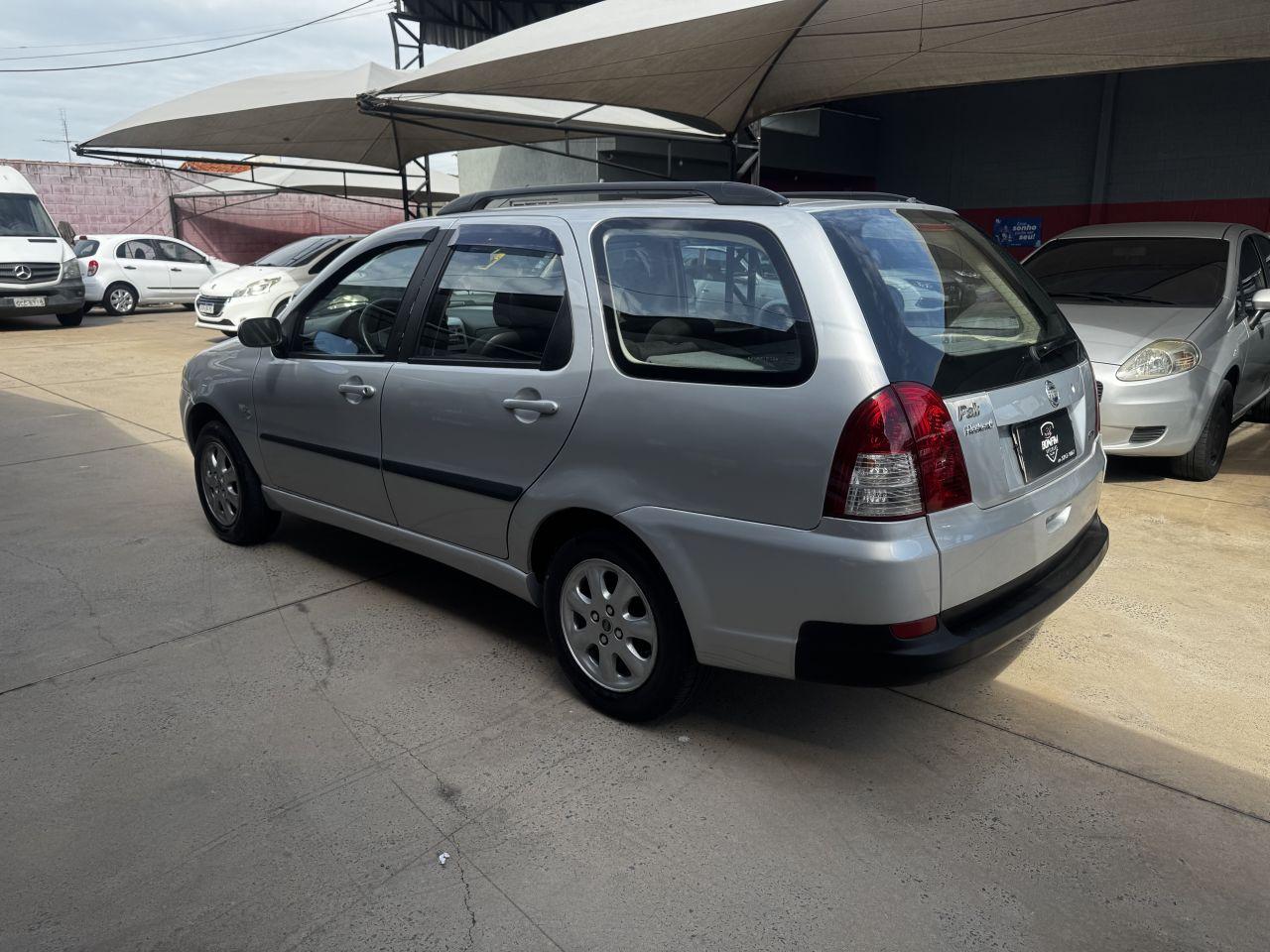 FIAT Palio Weekend - Foto