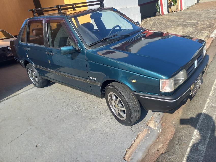 FIAT Prêmio - Foto