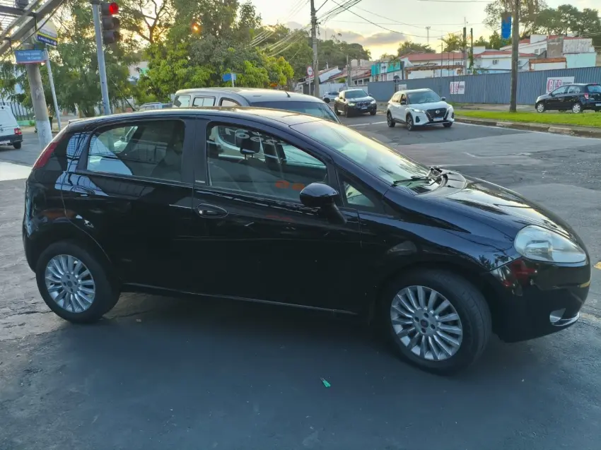 FIAT Punto - Foto