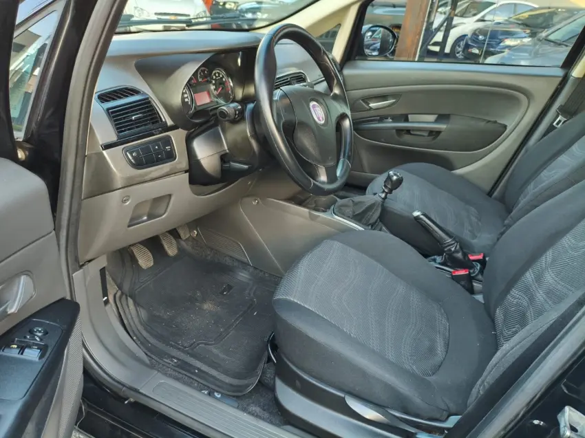 FIAT Punto - Foto