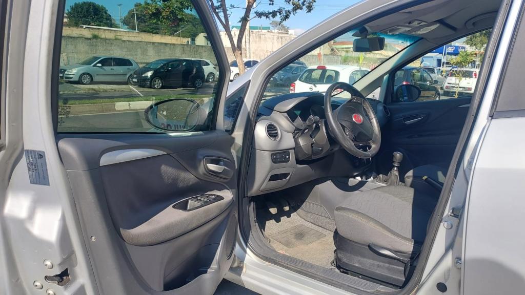 FIAT Punto - Foto