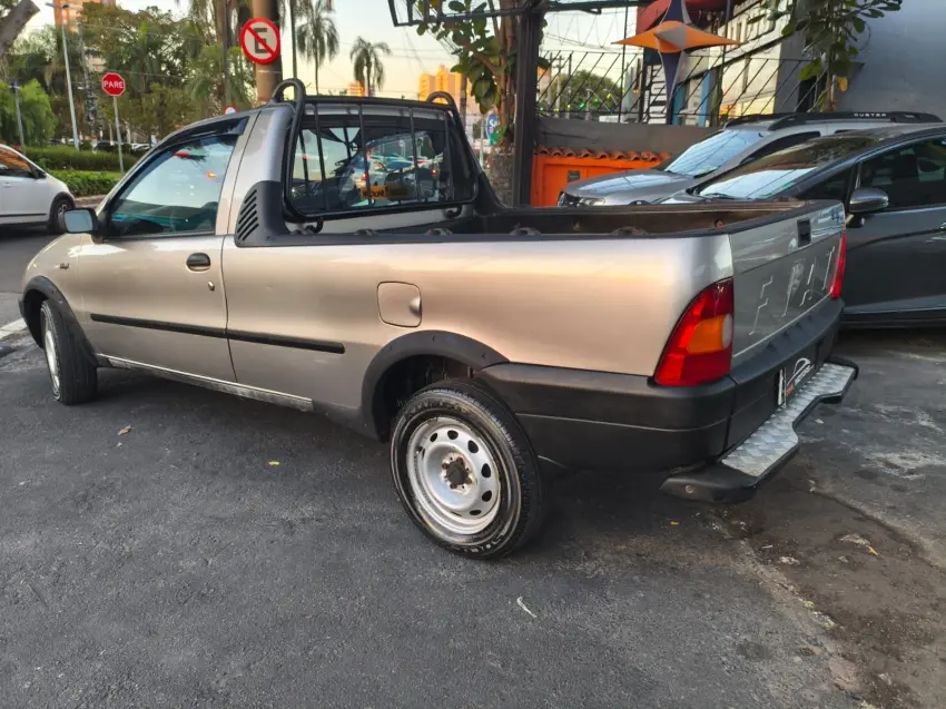 FIAT Strada - Foto